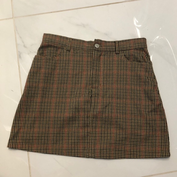 Brandy Melville Houndstooth Skirt - Picture 1 of 2